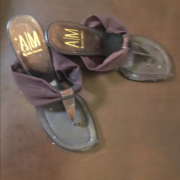 Aim - Picture 4 of 4